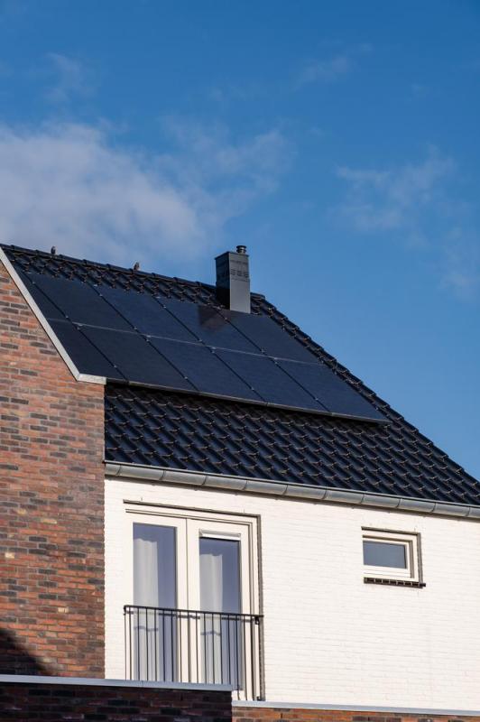 Installation photovolta&iuml;que &agrave; B&Eacute;NESTROFF : rentabilit&eacute; et financement
